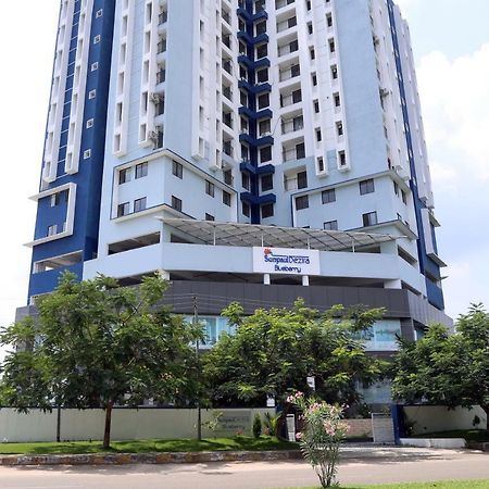 Traven Homes Infopark Kakkanad Corporate Suit Rooms Kochi Exterior photo