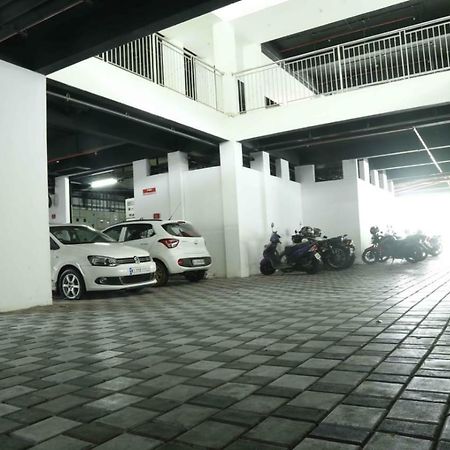 Traven Homes Infopark Kakkanad Corporate Suit Rooms Kochi Exterior photo