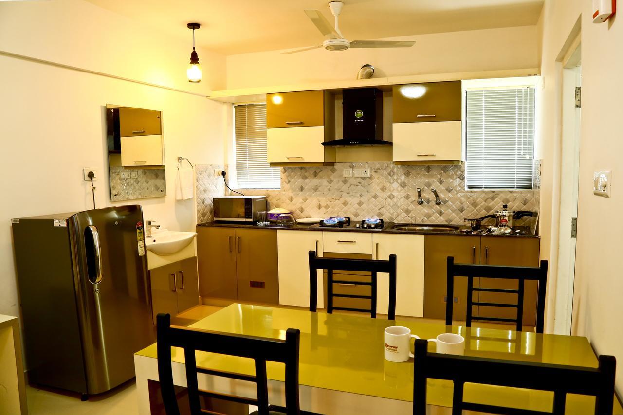 Traven Homes Infopark Kakkanad Corporate Suit Rooms Kochi Exterior photo